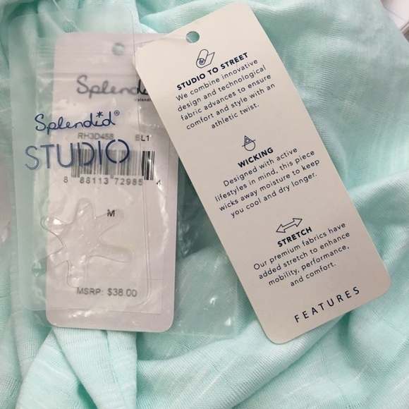 Splendid Bleached Aqua Grid V-Neck Top Active Fitness Workout, Athletic Stretch - Picture 9 of 12